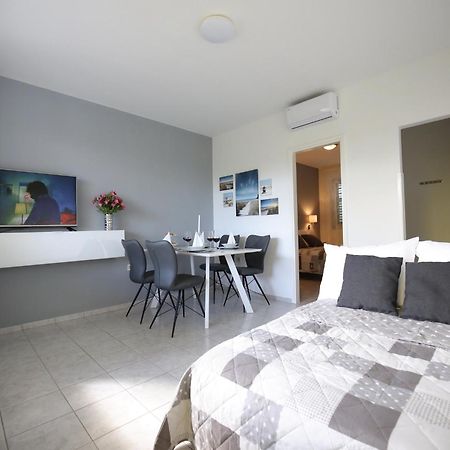 Scenic Holiday Home In Bibinje Near Sea Extérieur photo