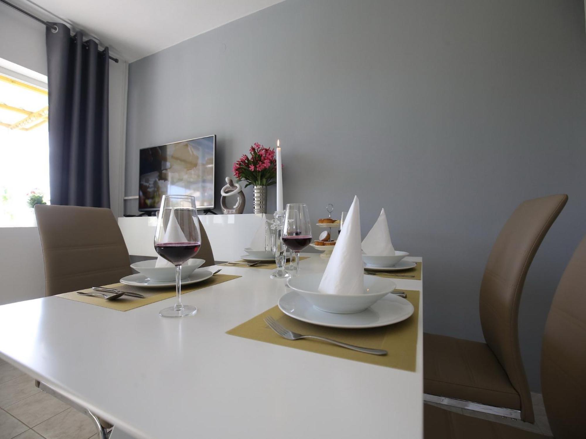 Scenic Holiday Home In Bibinje Near Sea Extérieur photo