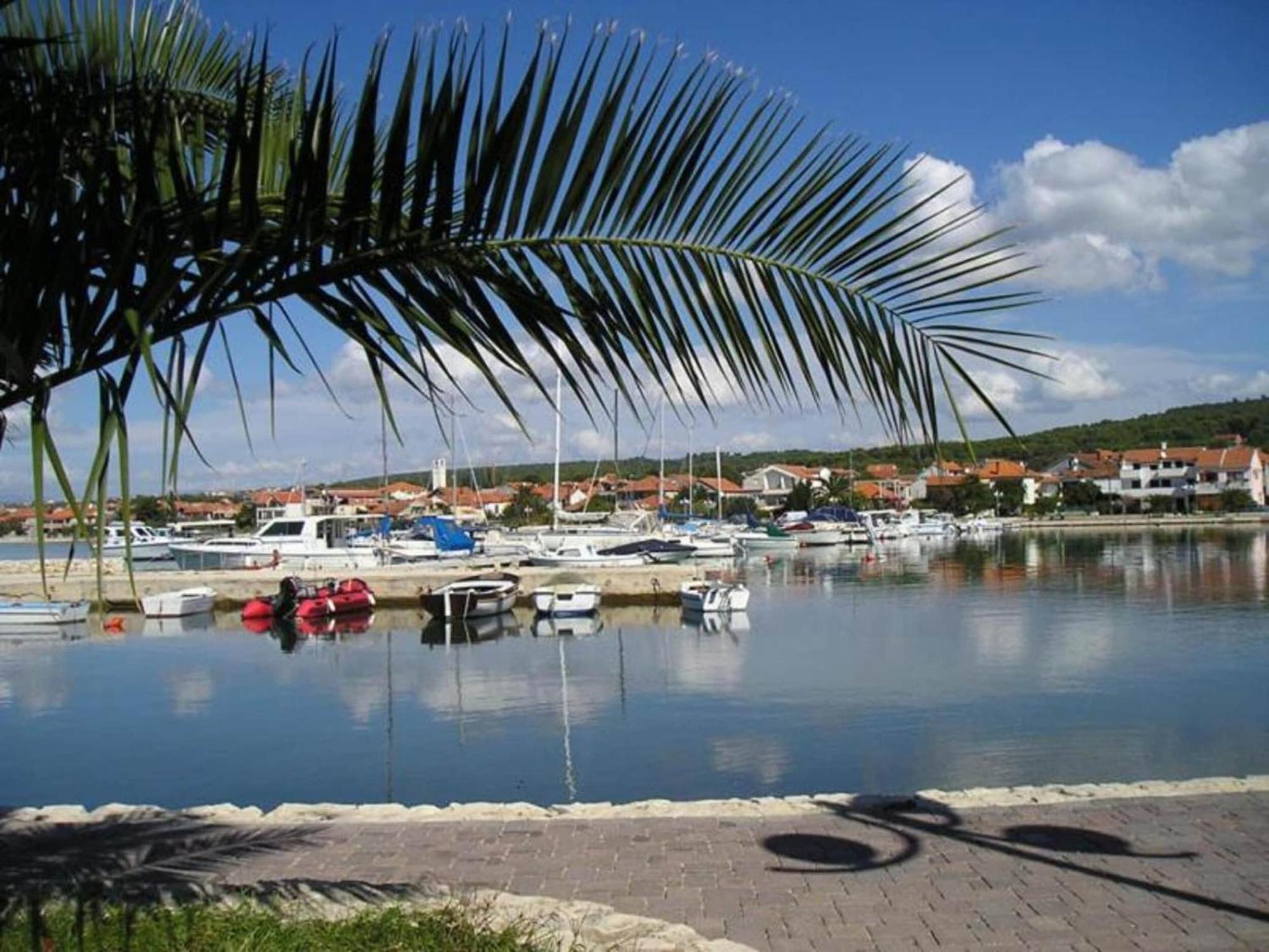 Scenic Holiday Home In Bibinje Near Sea Extérieur photo