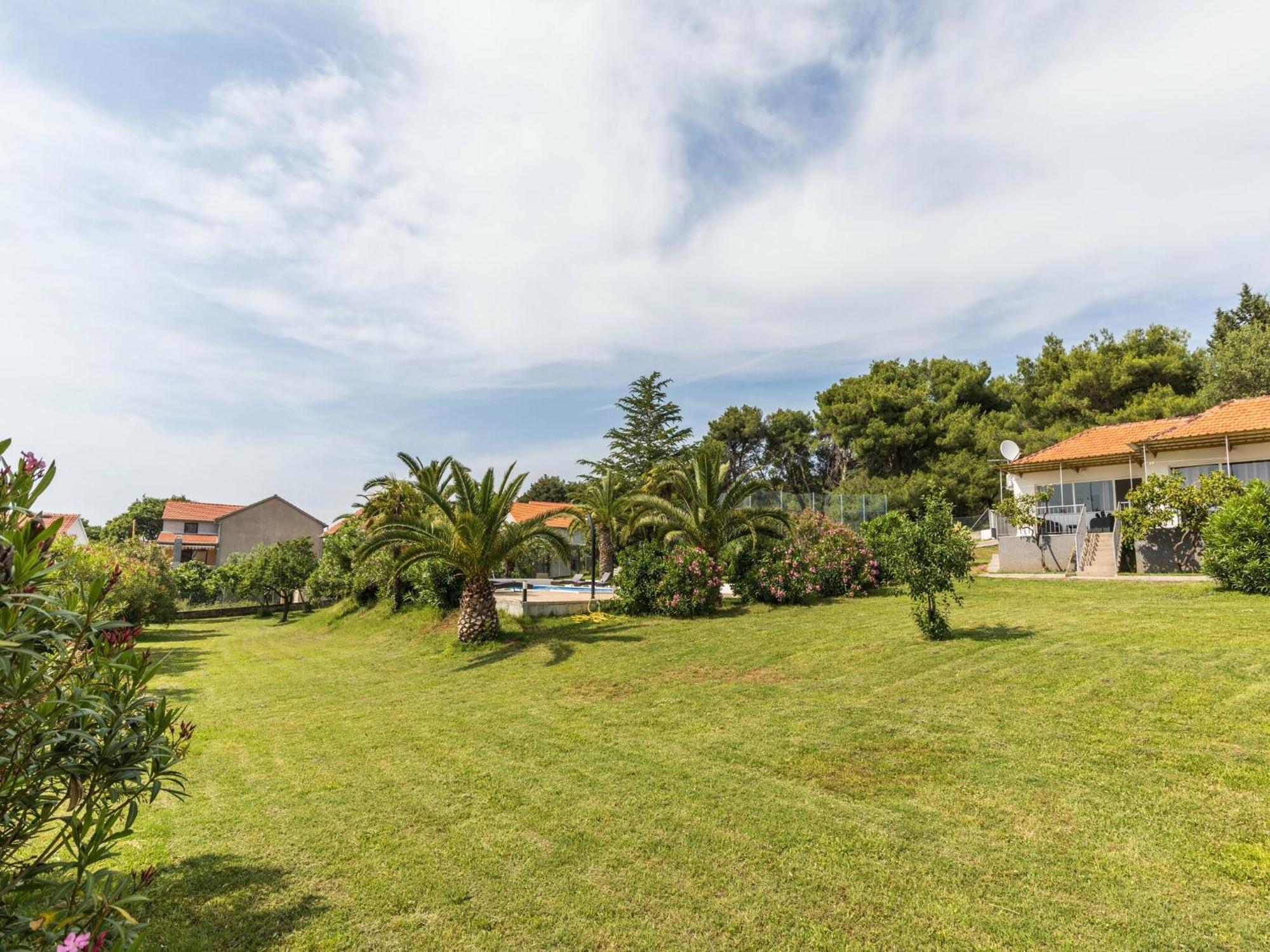 Scenic Holiday Home In Bibinje Near Sea Extérieur photo