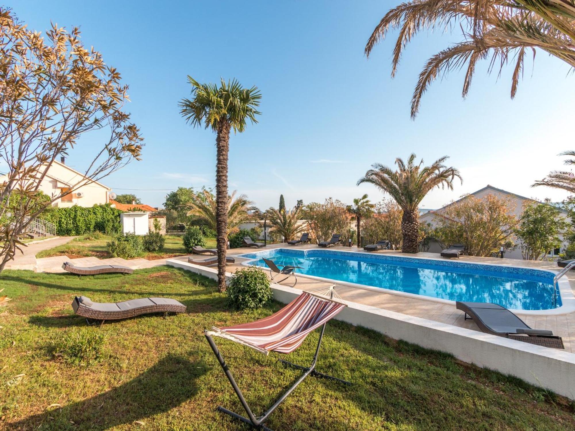 Scenic Holiday Home In Bibinje Near Sea Extérieur photo