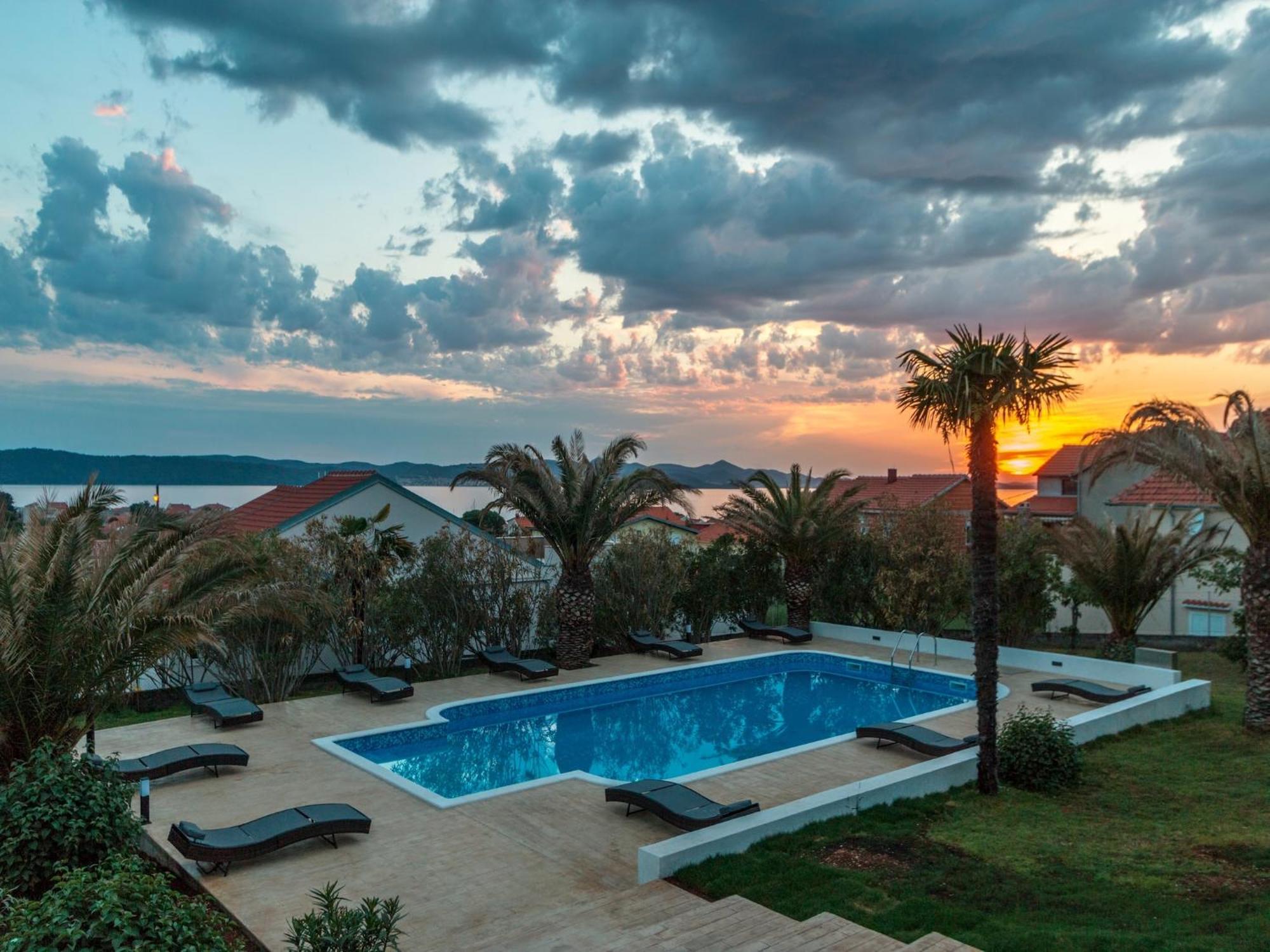Scenic Holiday Home In Bibinje Near Sea Extérieur photo